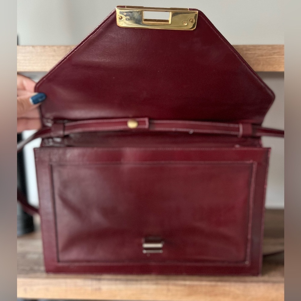 Lou Taylor Burgundy Leather Envelope Shoulder Bag with Mirror - Picture 11 of 11